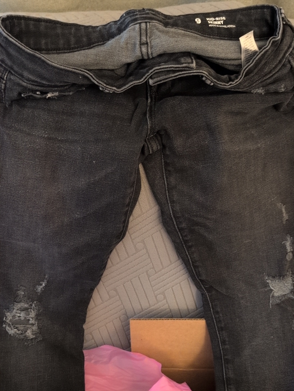 Women’s Mid-Rise Skinny Jeans - Black Size 9